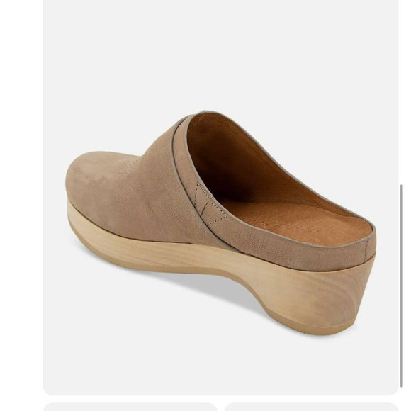 NEW Gentle Souls Kenneth Cole Henley Clog Tan Genuine Leather Cushioned Womens 8 - Picture 3 of 7